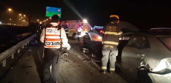 בת 48 נהרגה ו-4 נפצעו בתאונת שרשרת בכביש 6