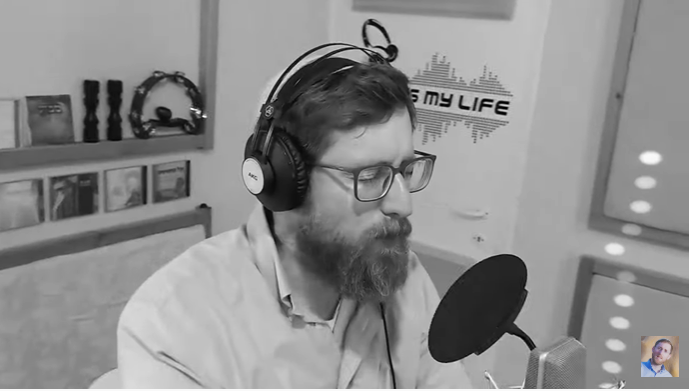 "נחמו עמי": יצחק מאיר מפתיע בביצוע ווקאלי מרגש