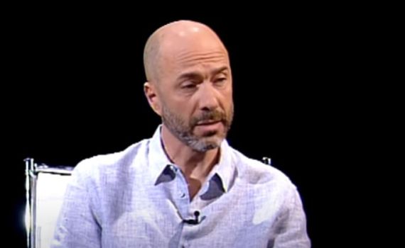 השחקן הישראלי לנתניהו: קום מהכסא ושחרר אותנו