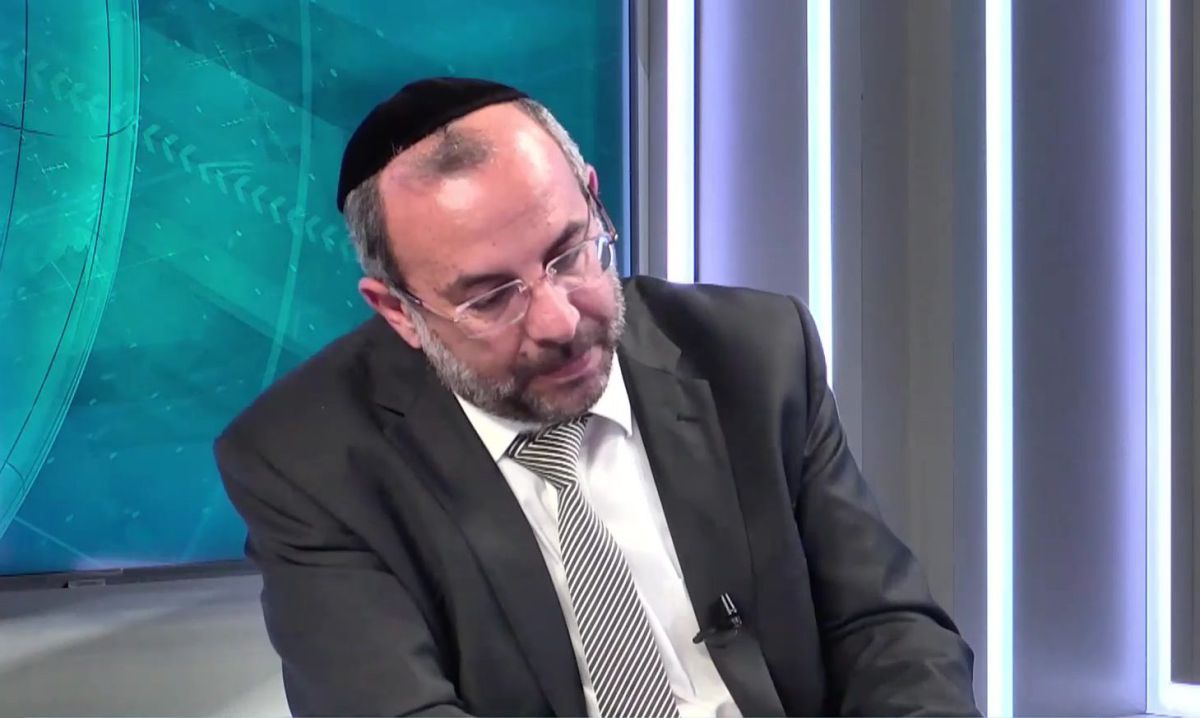 הרגע הקשה ביותר של שר הדתות בפינוי גוש קטיף. צפו