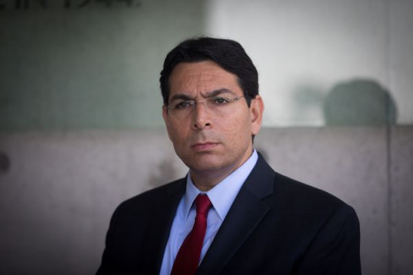 דני דנון חוזר: אפעל בגאווה ובנחישות