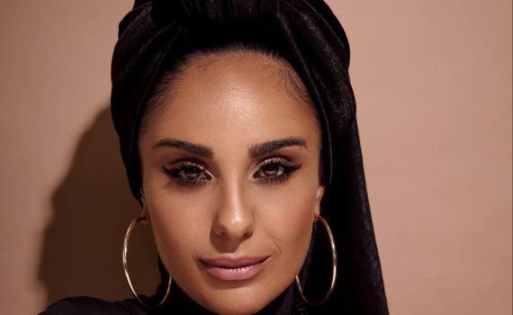 #קושרות בסטייל: ראיון אופנתי עם נרקיס