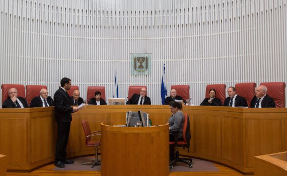 עתירה נגד סמכויות השב"כ למעקב אחרי חולי הקורונה