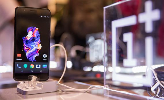 עו"ד על הפרשה • בלק: על הגנת הפרטיות ואיכוני טלפון סלולריים