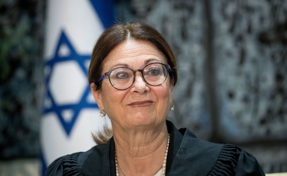 חיות: גרירת השופטים אל השדה הפוליטי – מסוכנת