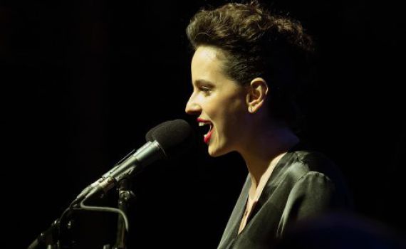 רובין הוד: קורין גדעון קוראת להעביר את המענק ממי שיש לו למי שאין