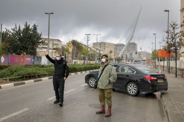 בג"צ יכריע: מי ישלם על ימי הבידוד?