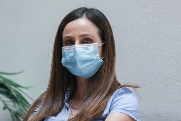 השרה לשיווין חברתי וגמלאים נכנסה לבידוד