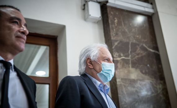 "אין שחר לטענות להסתרת חומרי חקירה בתיק 4000"