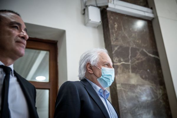 "אין שחר לטענות להסתרת חומרי חקירה בתיק 4000"