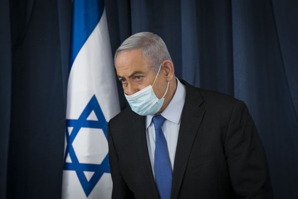 משרד הבריאות דורש: לסגור בתי כנסת ומסעדות