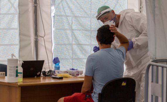 נתוני הקורונה: אחוז הנדבקים עולה, זינוק במתים