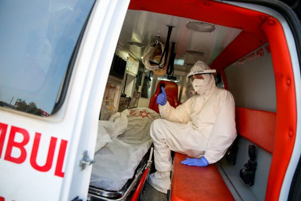 קורונה בישראל: 560 נשאים חדשים;שיעור החיוביים צונח