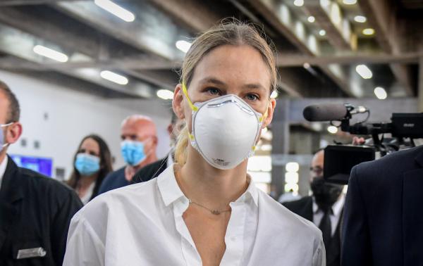 בר רפאלי: בשוק שיש בכלל ספק אם לקיים סגר בפורים