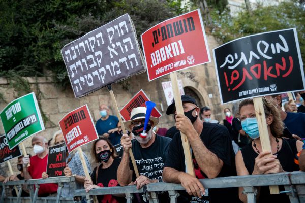 עו"ד על הפרשה • דברים: גבולות המחאה – צורה ותוכן