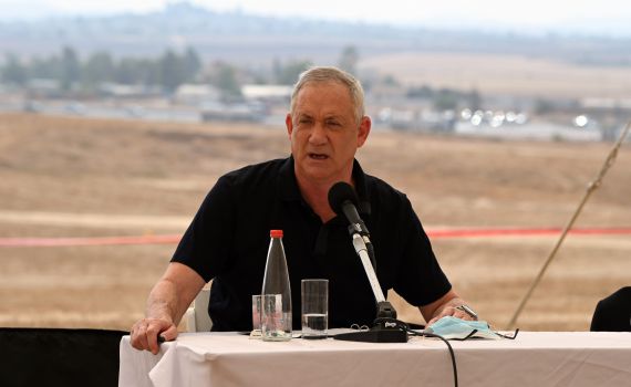 גנץ: "לא תקין שלא עודכנתי על ההסכם מראש"