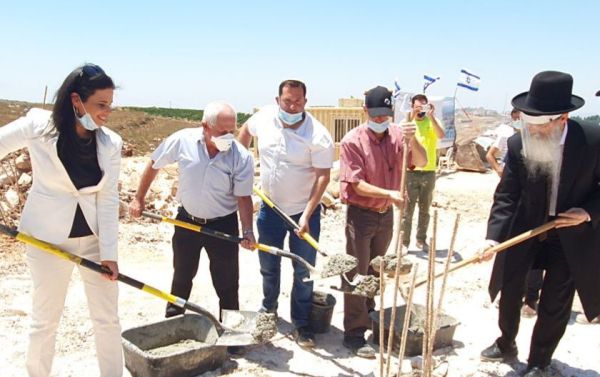 שקד: "אני חושבת שעדיין יש חלון הזדמנויות"