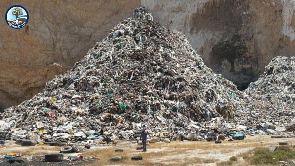 צפו: טונות של זבל מרמאללה ולא עושים כלום