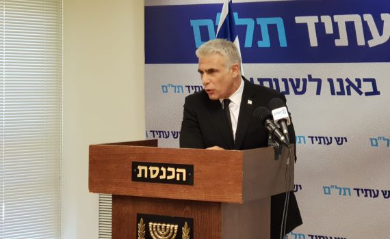 לפיד: "הממשלה צריכה לצאת לחל"ת, ומהר"