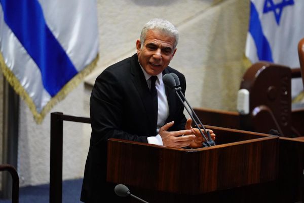 כחול לבן יתמכו? הצעת חוק תעלה על פרשת הצוללות