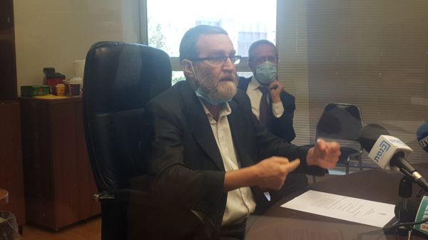 גפני: "התמיכה החרדית בנתניהו לא בטוח תימשך"