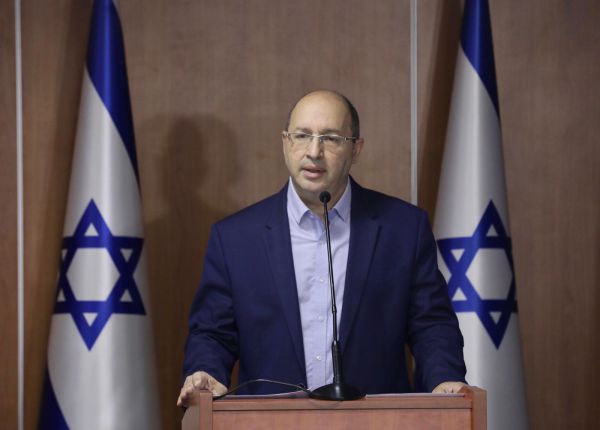 דרישה מניסנקורן: לבטל את הרפורמה, פוגעת בחלשים