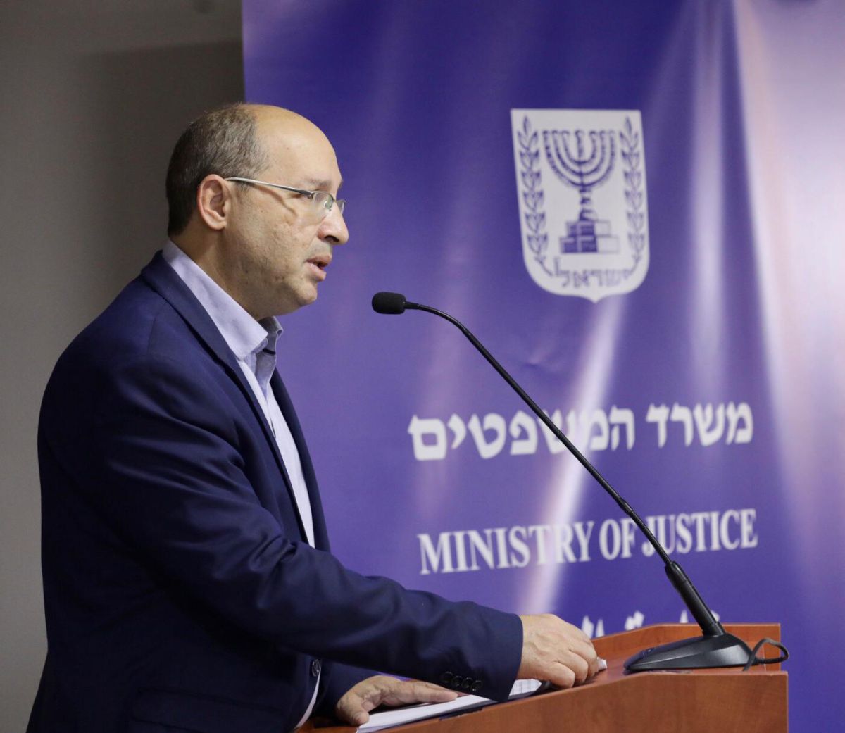 עתירה נגד ניסנקורן: "פגיעה בשכבות החלשות"