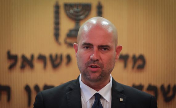 השר אמיר אוחנה: מי שימעל בתפקידו – יתוגמל