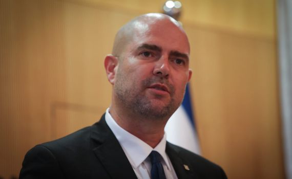 אוחנה: לבחון העתקה של ההפגנות נגד נתניהו מבלפור