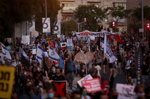 המחאה מתחדשת: הפגנות בבלפור וצעדה לכנסת