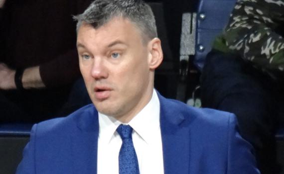 רשמית: שאראס מונה למאמן ברצלונה