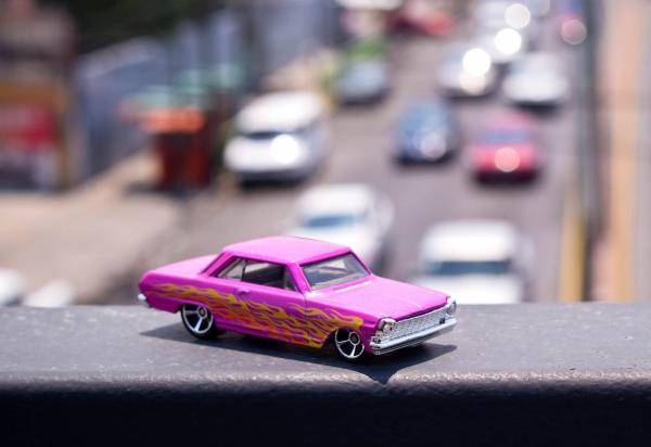 חלומות ורודים: הטרנד שיעשה לך שמח בארון