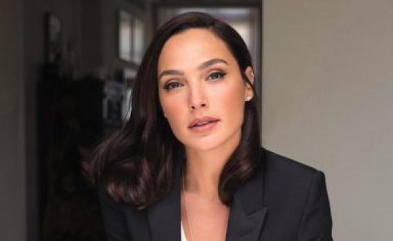 שברה את הרשת: גל גדות שולחת מסר לעולם מישראל