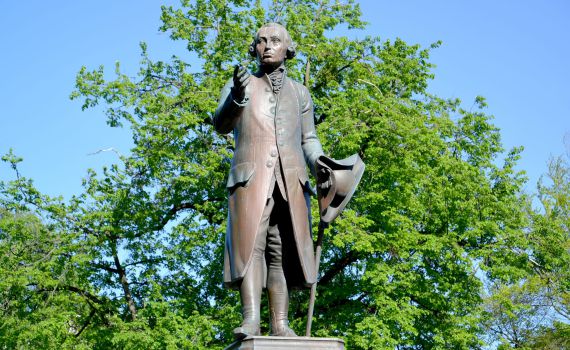 צפו: קצר על הפרשה | האם מוסר של גויים חשוב לנו?