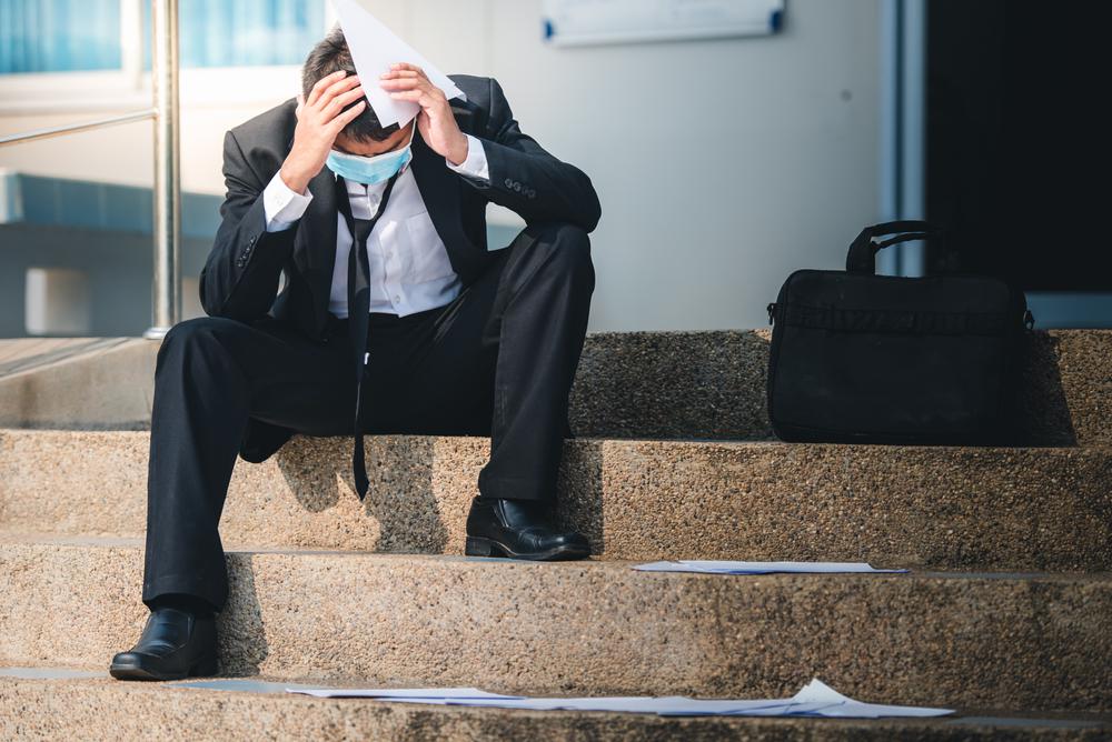 מלאכים ועובדים: קבוצת ווטסאפ למציאת עבודה