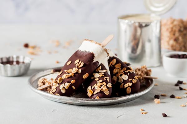 חגיגה מרעננת: כך תכינו בבית שלגוני יוגורט מפנקים