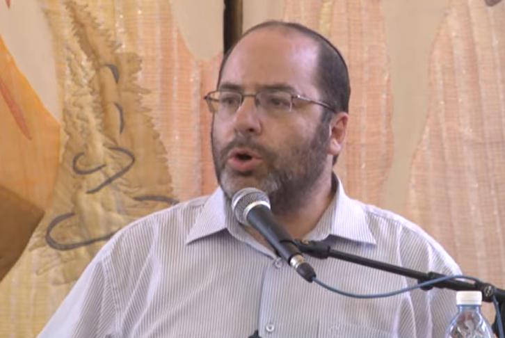 "ניסיון חמור להפוך את הרב ליכטנשטיין ל'שחור-לבן'"