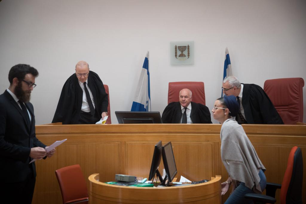 העליון קבע: למסור את כל ההחלטות במשפט נתניהו
