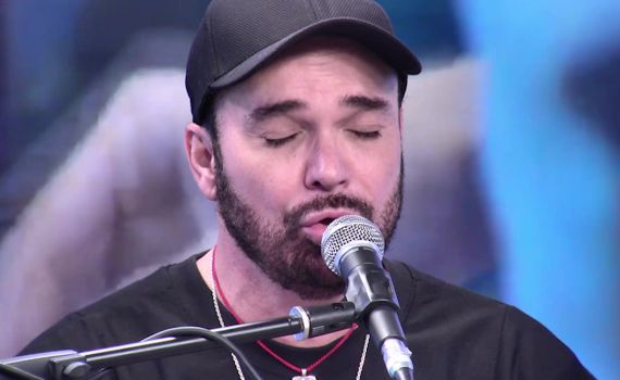 מרגש: דוד ד'אור מחדש את התפילה לקורונה. צפו