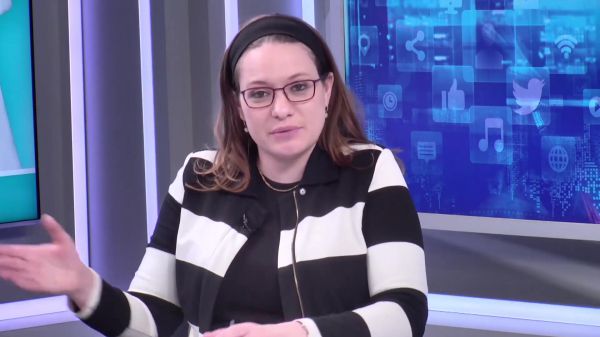 משדר מיוחד באולפן סרוגים בהנחיית סיון רהב-מאיר. צפו