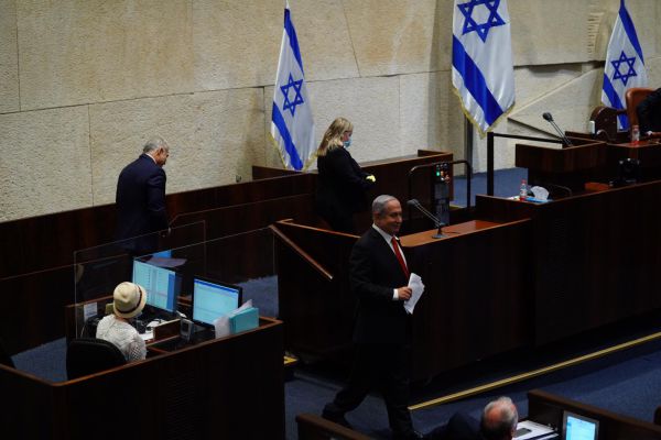 תעתועי בחירות ונאום מכונן אחד: סיכום פוליטי