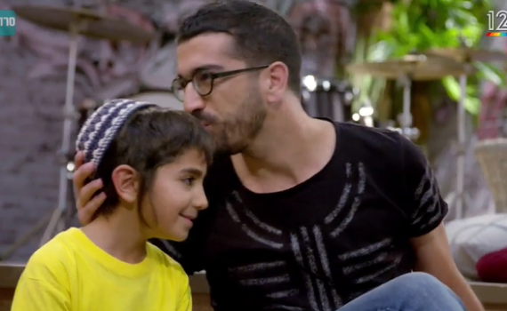 צפו: המפגש המרגש של חנן בן ארי ב'בית ספר למוסיקה'