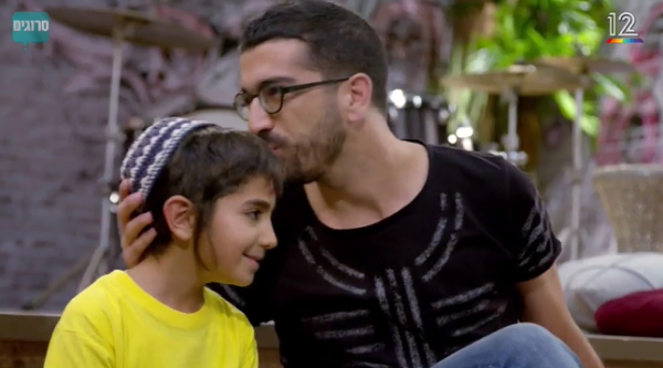 צפו: המפגש המרגש של חנן בן ארי ב'בית ספר למוסיקה'