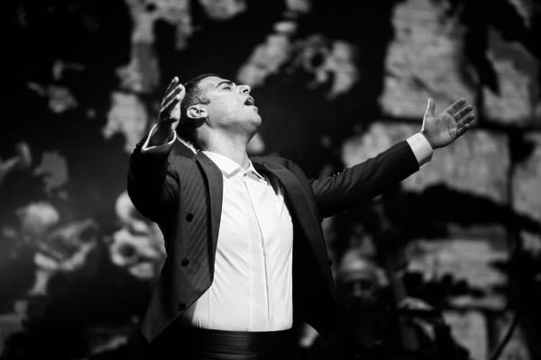 צפו: המנצח הסרוג בחידוש מפתיע לפיוט הסליחות