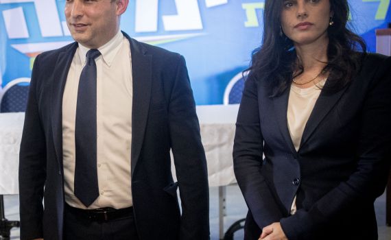 "ראוי להערכה": התגובות לפרישת הרב רפי פרץ