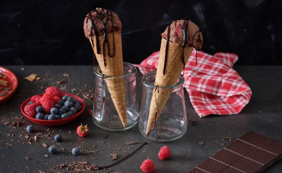 מתכון מפנק לגלידת שוקולד ביתית עם טוויסט