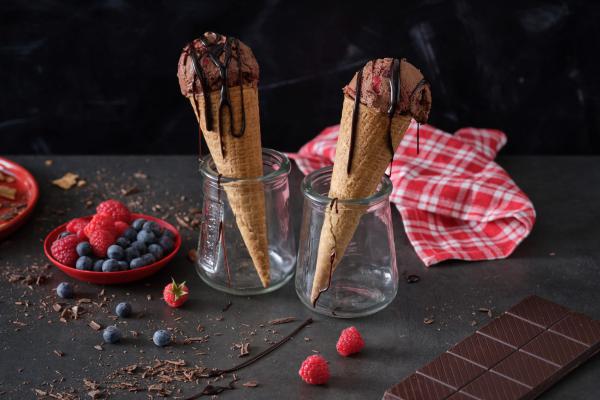 מתכון מפנק לגלידת שוקולד ביתית עם טוויסט