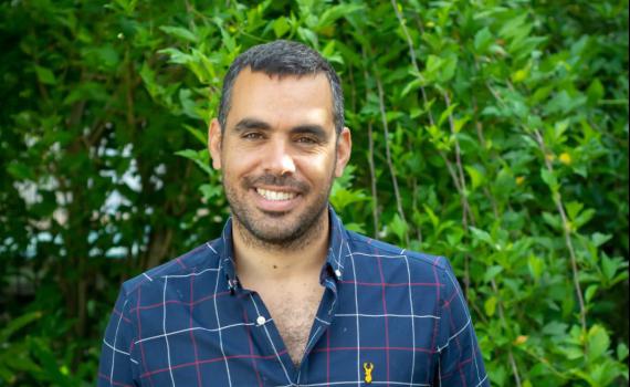 אליסף פרץ בהסכת סרוגים: אינני דתי, אבל מאמין עצום