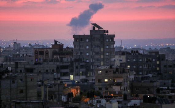 בתגובה לטרור הבלונים: צה"ל תקף ברצועת עזה