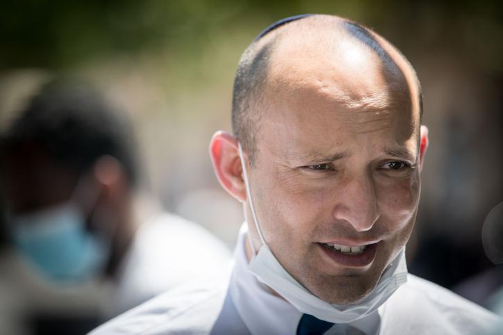 פורסמו חלקים מספרו של נפתלי בנט; 'אגדות ושקרים'